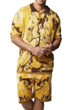 Stacy Adams - Men's Gold Abstract Knit Walking Suit Short Set